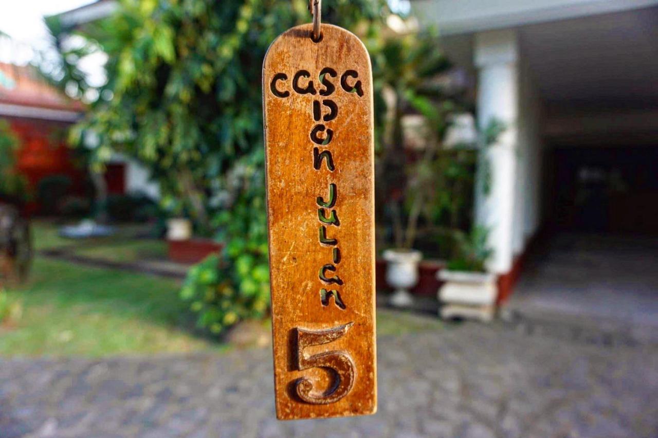 Casa Don Julian Guesthouse Bais Luaran gambar